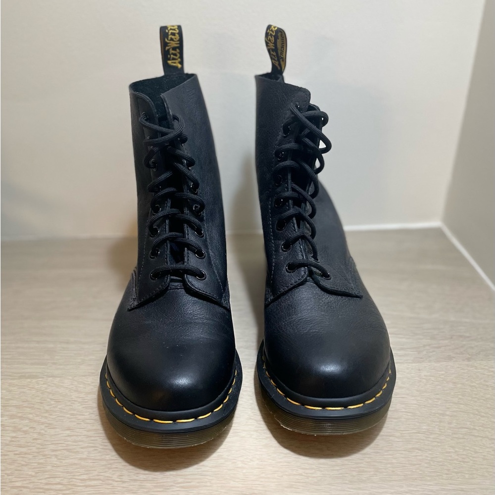 Dr Martens 1460 Pascal Black Virginia Leather Lace Up Boots